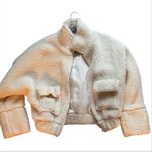 Vestique Sherpa Cropped Jacket